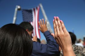 移民宣誓成为美国公民