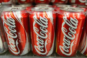 美国证券交易委员会对可口可乐的盈利历史展开调查