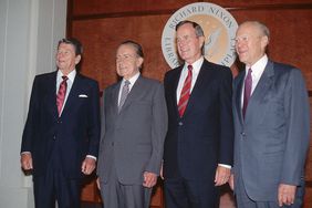 共和党总统有里根、尼克松、布什和福特